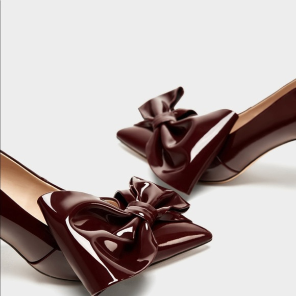 ZARA Faux Patent Court shoes with bow US 7.5 6.5 - Picture 4 of 6
